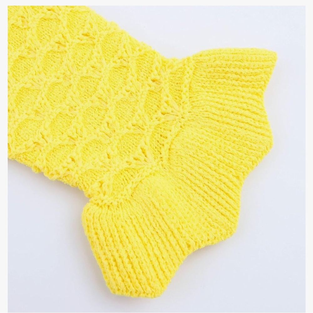Yellow Ruffle Knit Sweater - Picture 2 of 3